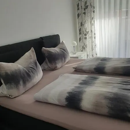 Maje Am Alten Binnenhafen Emden