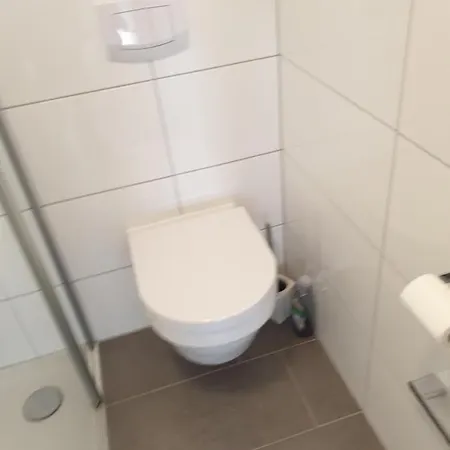 Maje Am Alten Binnenhafen * Emden