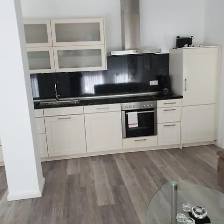 Maje Am Alten Binnenhafen