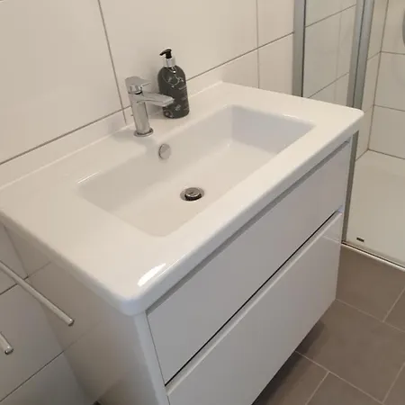 Maje Am Alten Binnenhafen Lägenhet *