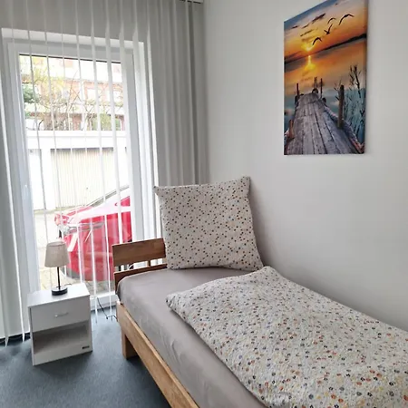Maje Am Alten Binnenhafen 公寓